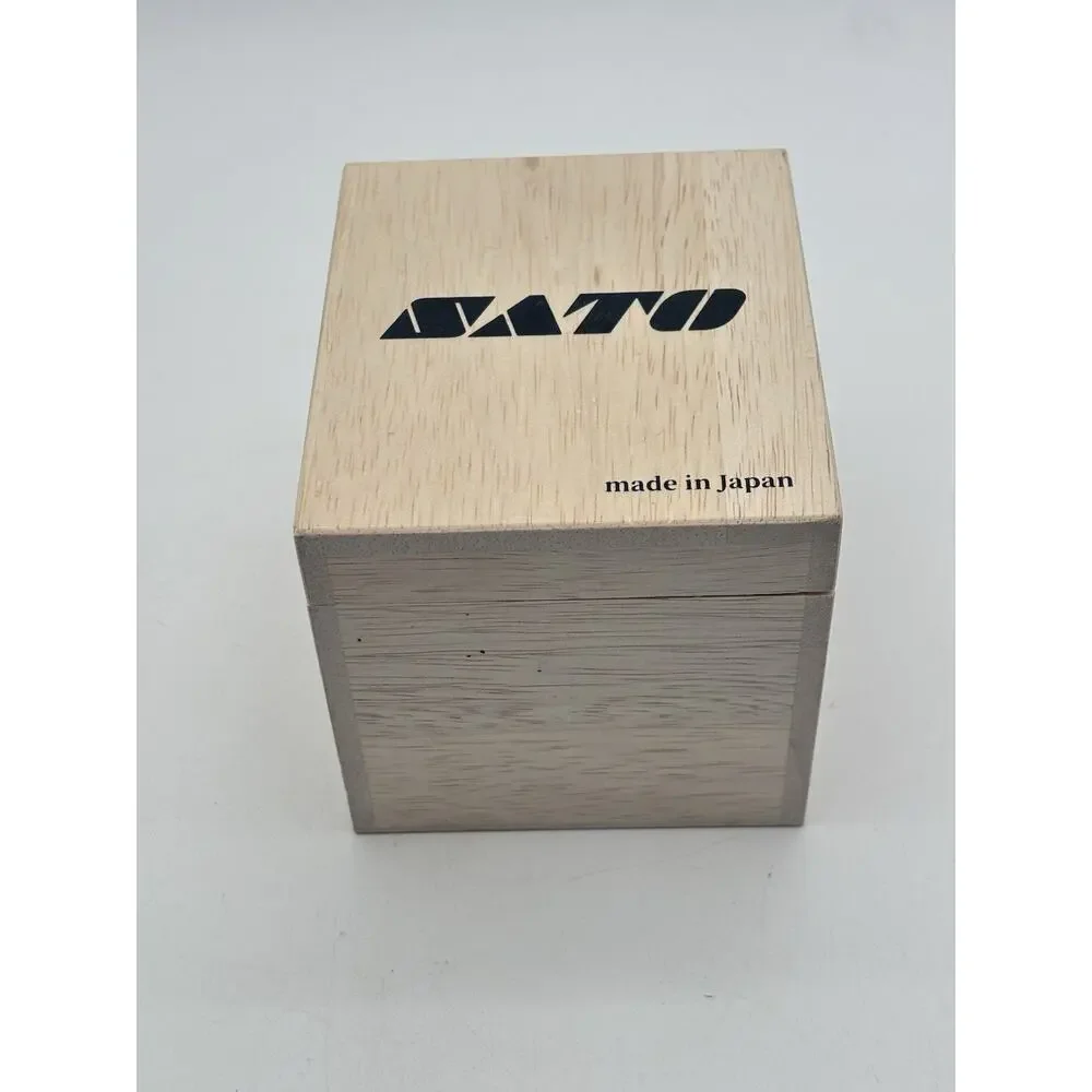 New Tajima Glass Sato Mount Fuji Rocks Glass with Wooden Box Tokyo Japan